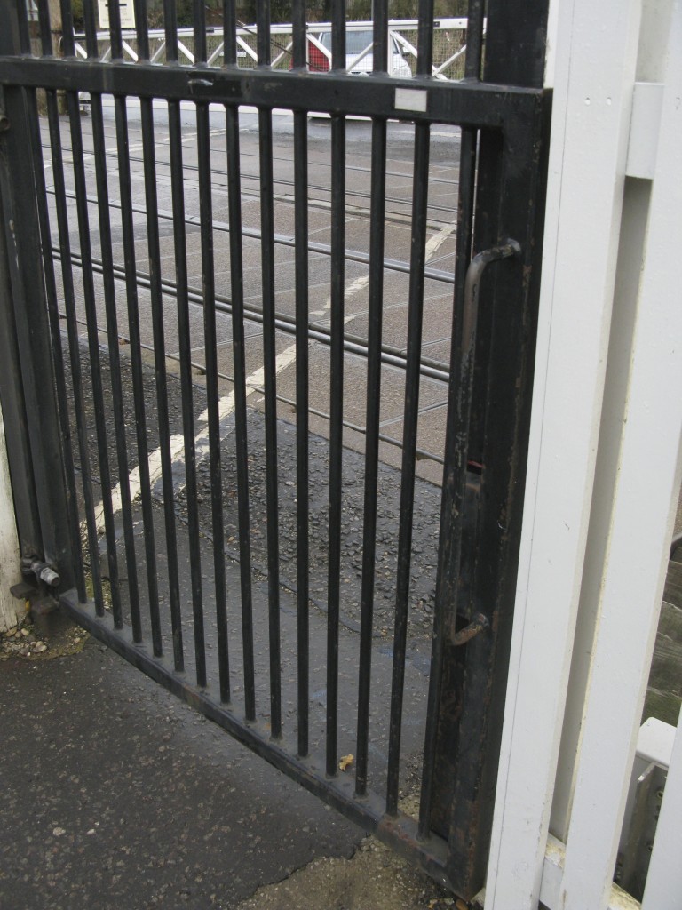 Footpath crossing gates now lock and interlock with signalling (Photo: © London Intelligence)