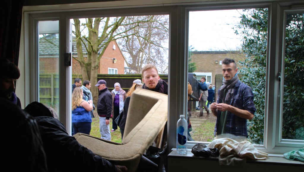 Sweets Way occupation continues despite court ruling © London Intelligence 2015