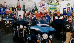 25,000 workers and trade unionists marched (and a few rode) through Seattle to protest against the WTO's 1999 globalisation agenda (© Paul Coleman, London Intelligence).